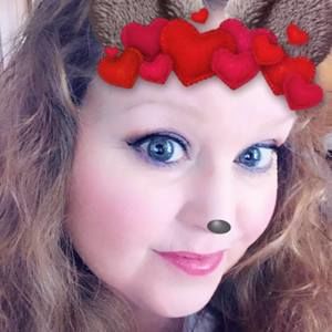 Meet your Posher, Debra